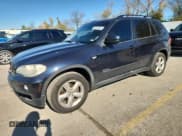 ✅ 2009 BMW X5 30i • VIN: 5UXFE43549L269056 • Lot: 90879485. Wystawiony na Copart z przebiegiem 237 061 mil. Bezpłatny archiwum sprzedaży aukcyjnych z USA i szczegółowy raport historii pojazdu na DreamBid. Zdjęcie 1.
