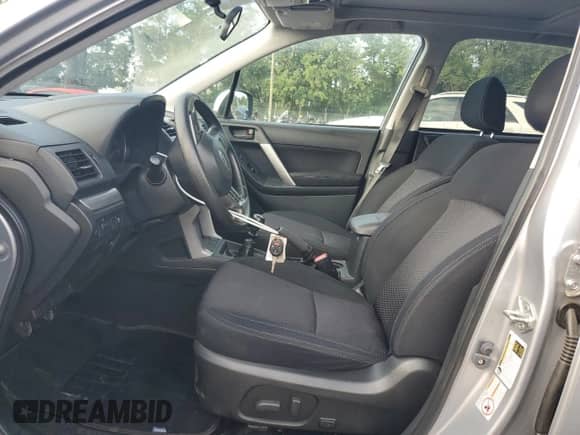 2015 Subaru Forester Premium с VIN JF2SJADC2FG458303, выставлен на аукционе Copart как лот 68898455 с пробегом 117 565 миль миль и Списание • Salvage title. История ставок и продаж доступна на DreamBid. Изображение 7.