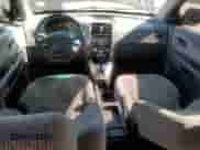 2005 Hyundai Tucson GLS z VIN KM8JN12D25U093398, wystawiony jako Copart lot #75510154 z przebiegiem 195 678 mil mil oraz Szkoda całkowita • Salvage title. Historia ofert i sprzedaży dostępna na DreamBid. Obrazek 8.