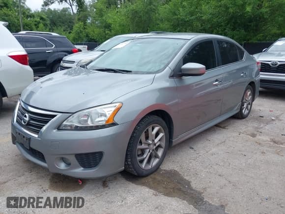 ✅ 2014 Nissan Sentra SV • VIN: 3N1AB7AP0EY329557 • Lot: 42633732. Listed on IAAI with 136,921 mi. Free auction sales archive from the USA and detailed vehicle history report at DreamBid. Image 2.
