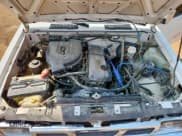 ✅ 1995 Nissan Frontier • VIN: 1N6SD11S4SC421012 • Lot: 81146785. Listed on Copart with 129,528 mi. Free auction sales archive from the USA and detailed vehicle history report at DreamBid. Image 11.