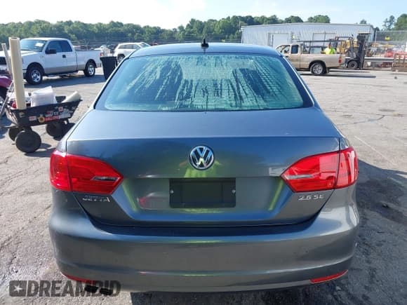 ✅ 2013 Volkswagen Jetta SE • VIN: 3VWDX7AJ2DM442730 • Lot: 42754695. Listed on IAAI with 103,445 mi. Free auction sales archive from the USA and detailed vehicle history report at DreamBid. Image 16.