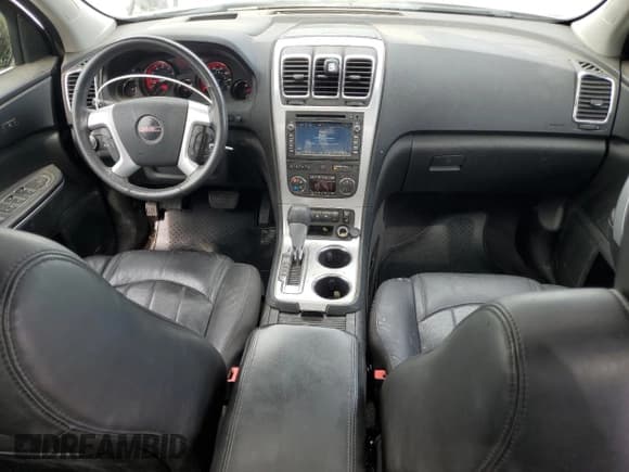 ✅ 2010 GMC Acadia SLT2 • VIN: 1GKLVNED4AJ249635 • Lot: 54667555. Listed on Copart with 121,825 mi. Free auction sales archive from the USA and detailed vehicle history report at DreamBid. Image 8.