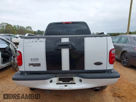 ✅ 2003 Ford F-150 XL • VIN: 2FTRF07W43CA38120 • Lot: 41944774. Listed on IAAI with 195,327 mi. Free auction sales archive from the USA and detailed vehicle history report at DreamBid. Image 16.