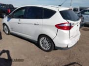 ✅ 2014 Ford C-Max SE • VIN: 1FADP5AU2EL501558 • Лот: 43758095. Опубликован ранее на IAAI с пробегом 107 686 миль. Бесплатный доступ к архиву аукционных продаж из США и подробный отчёт об истории автомобиля на DreamBid. Изображение 3.
