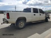 ✅ 2006 Chevrolet Silverado 2500HD LT3 • VIN: 1GCHK23UX6F191374 • Lot: 56893015. Wystawiony na Copart z przebiegiem Nie podano. Bezpłatny archiwum sprzedaży aukcyjnych z USA i szczegółowy raport historii pojazdu na DreamBid. Zdjęcie 3.