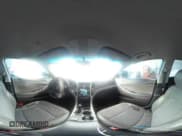 ✅ 2013 Hyundai Sonata SE • VIN: 5NPEC4AC6DH662364 • Лот: 43070922. Опубликован ранее на IAAI с пробегом 102 558 миль. Бесплатный доступ к архиву аукционных продаж из США и подробный отчёт об истории автомобиля на DreamBid. Изображение 18.