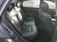 ✅ 2015 Hyundai Genesis 3.8L • VIN: KMHGN4JE8FU091050 • Lot: 42196705. Wystawiony na Copart z przebiegiem 121 073 mil. Bezpłatny archiwum sprzedaży aukcyjnych z USA i szczegółowy raport historii pojazdu na DreamBid. Zdjęcie 10.