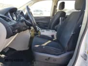 ✅ 2011 Chrysler Town & Country Touring • VIN: 2A4RR5DGXBR677271 • Лот: 90100155. Опубликован ранее на Copart с пробегом 221 070 миль. Бесплатный доступ к архиву аукционных продаж из США и подробный отчёт об истории автомобиля на DreamBid. Изображение 7.