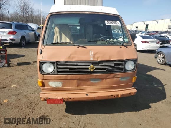 ✅ 1982 Volkswagen Vanagon • VIN: WV2ZA0250CH009544 • Lot: 48656665. Wystawiony na Copart z przebiegiem 93 056 mil. Bezpłatny archiwum sprzedaży aukcyjnych z USA i szczegółowy raport historii pojazdu na DreamBid. Zdjęcie 5.