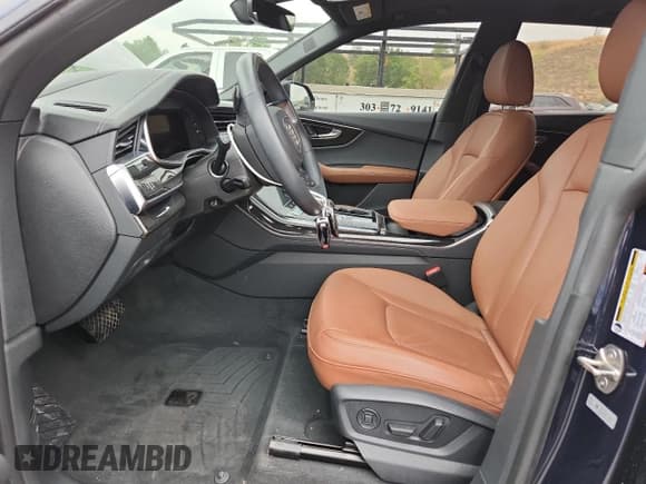 ✅ 2023 Audi Q8 Prestige • VIN: WA1FVBF10PD051745 • Лот: 71208045. Опубликован ранее на Copart с пробегом 14 199 миль. Бесплатный доступ к архиву аукционных продаж из США и подробный отчёт об истории автомобиля на DreamBid. Изображение 7.