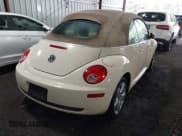 ✅ 2007 Volkswagen Beetle • VIN: 3VWSF31Y07M407379 • Lot: 42155490. Listed on IAAI with 118,898 mi. Free auction sales archive from the USA and detailed vehicle history report at DreamBid. Image 4.