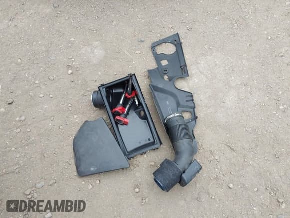 ✅ 2011 Porsche Cayenne S Hybrid • VIN: WP1AE2A20BLA91630 • Lot: 43053004. Wystawiony na IAAI z przebiegiem 118 536 mil. Bezpłatny archiwum sprzedaży aukcyjnych z USA i szczegółowy raport historii pojazdu na DreamBid. Zdjęcie 12.