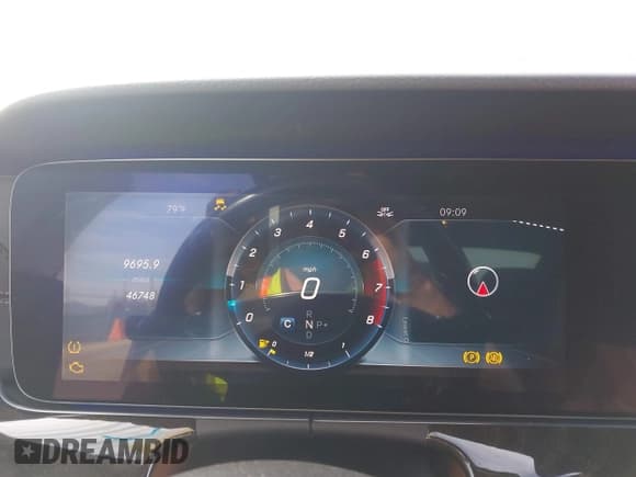 ✅ 2018 Mercedes-Benz E 400 • VIN: WDD1J6FB5JF049549 • Lot: 43656018. Listed on IAAI with 46,748 mi. Free auction sales archive from the USA and detailed vehicle history report at DreamBid. Image 7.