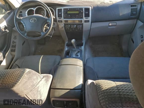 ✅ 2005 Toyota 4Runner SR5 Sport • VIN: JTEBT14R658023124 • Lot: 94947505. Wystawiony na Copart z przebiegiem 265 324 mil. Bezpłatny archiwum sprzedaży aukcyjnych z USA i szczegółowy raport historii pojazdu na DreamBid. Zdjęcie 8.