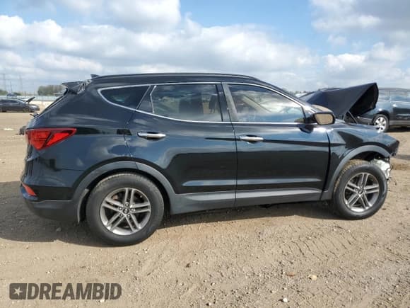 ✅ 2017 Hyundai Santa Fe 2.4L • VIN: 5XYZU3LB9HG382853 • Лот: 82443545. Опубликован ранее на Copart с пробегом 112 310 миль. Бесплатный доступ к архиву аукционных продаж из США и подробный отчёт об истории автомобиля на DreamBid. Изображение 3.