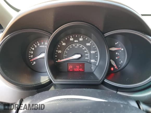 ✅ 2015 Kia Rio EX • VIN: KNADN5A39F6457613 • Лот: 52762885. Опубликован ранее на Copart с пробегом 50 648 миль. Бесплатный доступ к архиву аукционных продаж из США и подробный отчёт об истории автомобиля на DreamBid. Изображение 9.