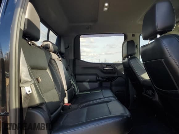 ✅ 2021 Chevrolet Silverado 1500 RST • VIN: 3GCUYEET2MG376422 • Лот: 85895935. Опубликован ранее на Copart с пробегом 48 740 миль. Бесплатный доступ к архиву аукционных продаж из США и подробный отчёт об истории автомобиля на DreamBid. Изображение 10.