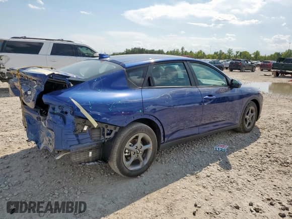 ✅ 2025 Kia K4 LX • VIN: 3KPFT4DEXSE164428 • Лот: 80489425. Опубликован ранее на Copart с пробегом 686 миль. Бесплатный доступ к архиву аукционных продаж из США и подробный отчёт об истории автомобиля на DreamBid. Изображение 3.