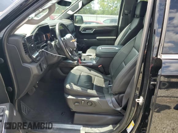 ✅ 2022 Chevrolet Silverado 1500 LTZ • VIN: 3GCUDGET6NG677610 • Lot: 69472375. Wystawiony na Copart z przebiegiem 36 697 mil. Bezpłatny archiwum sprzedaży aukcyjnych z USA i szczegółowy raport historii pojazdu na DreamBid. Zdjęcie 7.