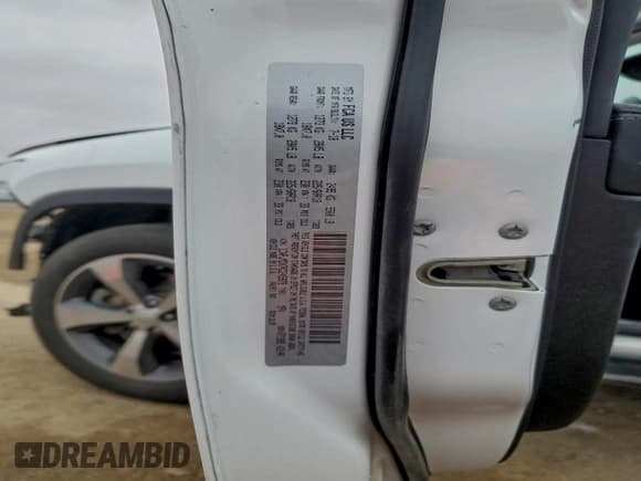 ✅ 2019 Jeep Cherokee Limited • VIN: 1C4PJMDX7KD245979 • Lot: 92905235. Listed on Copart with 89,876 mi. Free auction sales archive from the USA and detailed vehicle history report at DreamBid. Image 14.