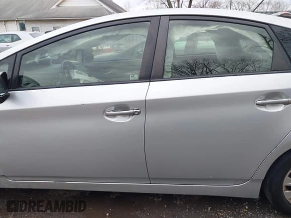 ✅ 2013 Toyota Prius • VIN: JTDKN3DP1D3038196 • Lot: 43723217. Listed on IAAI with Not provided. Free auction sales archive from the USA and detailed vehicle history report at DreamBid. Image 14.