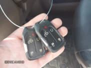 ✅ 2020 Chevrolet Silverado 1500 RST • VIN: 3GCUYEED1LG126855 • Lot: 42819335. Wystawiony na IAAI z przebiegiem 82 684 mil. Bezpłatny archiwum sprzedaży aukcyjnych z USA i szczegółowy raport historii pojazdu na DreamBid. Zdjęcie 11.