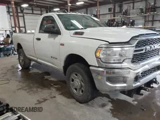 ✅ 2019 Ram 2500 Tradesman • VIN: 3C6MR5AJ2KG598559 • Лот: 41250606. Опубликован ранее на IAAI с пробегом 124 295 миль. Бесплатный доступ к архиву аукционных продаж из США и подробный отчёт об истории автомобиля на DreamBid. Изображение 1.