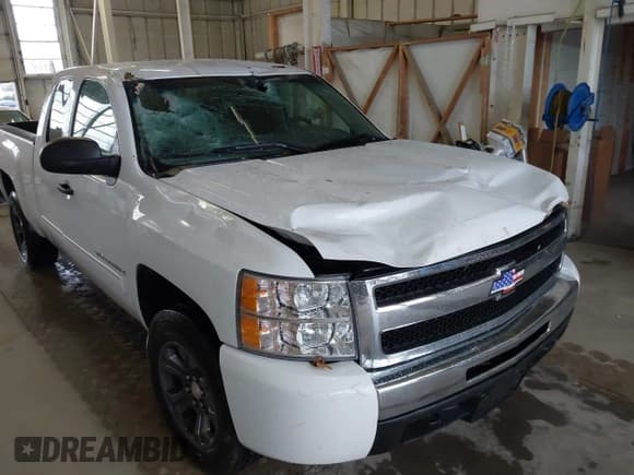 ✅ 2009 Chevrolet Silverado 1500 LS • VIN: 1GCEK19C19Z210232 • Lot: 41854596. Listed on IAAI with 136,583 mi. Free auction sales archive from the USA and detailed vehicle history report at DreamBid. Image 6.