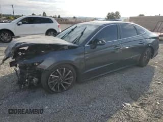 ✅ 2023 Hyundai Sonata Limited • VIN: KMHL34J20PA283253 • Лот: 86067525. Опубликован ранее на Copart с пробегом 84 960 миль. Бесплатный доступ к архиву аукционных продаж из США и подробный отчёт об истории автомобиля на DreamBid. Изображение 1.