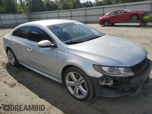 ✅ 2015 Volkswagen CC R-Line • VIN: WVWBN7ANXFE819686 • Lot: 78955844. Listed on Copart with 160,864 mi. Free auction sales archive from the USA and detailed vehicle history report at DreamBid. Image 4.