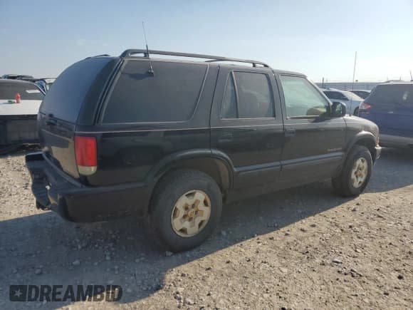 ✅ 1999 Chevrolet Blazer Trailblazer • VIN: 1GNDT13W2X2130625 • Lot: 50596885. Wystawiony na Copart z przebiegiem 187 444 mil. Bezpłatny archiwum sprzedaży aukcyjnych z USA i szczegółowy raport historii pojazdu na DreamBid. Zdjęcie 3.
