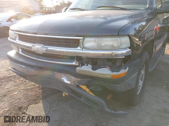 ✅ 2004 Chevrolet Suburban LT • VIN: 3GNEC16T24G317159 • Лот: 41454418. Опубликован ранее на IAAI с пробегом 201 016 миль. Бесплатный доступ к архиву аукционных продаж из США и подробный отчёт об истории автомобиля на DreamBid. Изображение 6.