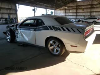 ✅ 2009 Dodge Challenger R/T • VIN: 2B3LJ54T89H599588 • Lot: 42023785. Wystawiony na Copart z przebiegiem 140 852 mil. Bezpłatny archiwum sprzedaży aukcyjnych z USA i szczegółowy raport historii pojazdu na DreamBid. Zdjęcie 2.