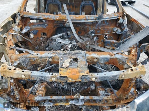 ✅ 2019 Chevrolet Silverado 1500 LT • VIN: 1GCRYDED2KZ232598 • Lot: 61571915. Wystawiony na Copart z przebiegiem Nie podano. Bezpłatny archiwum sprzedaży aukcyjnych z USA i szczegółowy raport historii pojazdu na DreamBid. Zdjęcie 11.