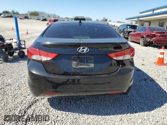 ✅ 2013 Hyundai Elantra GLS • VIN: KMHDH4AE3DU843678 • Lot: 86872015. Listed on Copart with 136,000 mi. Free auction sales archive from the USA and detailed vehicle history report at DreamBid. Image 6.