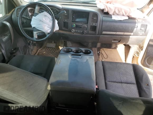 ✅ 2013 Chevrolet Silverado 2500HD LT • VIN: 1GC2CXCG5DZ243953 • Lot: 84296934. Wystawiony na Copart z przebiegiem Nie podano. Bezpłatny archiwum sprzedaży aukcyjnych z USA i szczegółowy raport historii pojazdu na DreamBid. Zdjęcie 8.