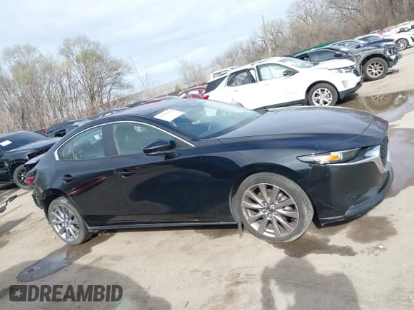 ✅ 2021 Mazda 3 Select • VIN: JM1BPABL7M1323365 • Лот: 41879962. Опубликован ранее на IAAI с пробегом 65 651 миль. Бесплатный доступ к архиву аукционных продаж из США и подробный отчёт об истории автомобиля на DreamBid. Изображение 14.