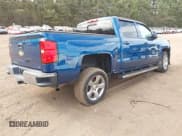 ✅ 2018 Chevrolet Silverado 1500 LT • VIN: 3GCPCREC4JG268916 • Lot: 43378324. Wystawiony na IAAI z przebiegiem 98 810 mil. Bezpłatny archiwum sprzedaży aukcyjnych z USA i szczegółowy raport historii pojazdu na DreamBid. Zdjęcie 4.