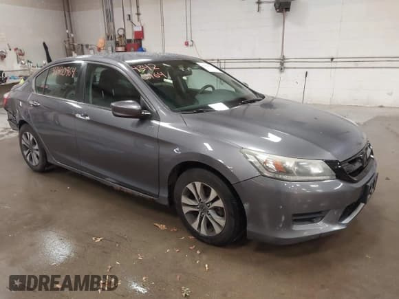 ✅ 2015 Honda Accord LX • VIN: 1HGCR2F3XFA255663 • Lot: 43420964. Wystawiony na IAAI z przebiegiem 216 490 mil. Bezpłatny archiwum sprzedaży aukcyjnych z USA i szczegółowy raport historii pojazdu na DreamBid. Zdjęcie 1.