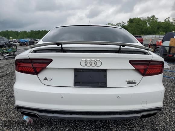 ✅ 2016 Audi A7 Premium Plus • VIN: WAUWGAFC6GN072330 • Lot: 53941805. Listed on Copart with 169,237 mi. Free auction sales archive from the USA and detailed vehicle history report at DreamBid. Image 6.