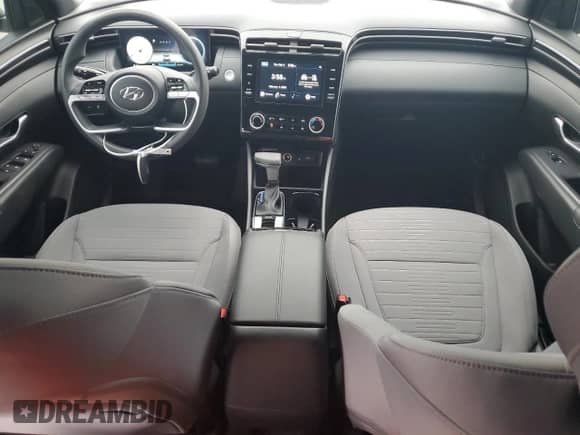 2023 Hyundai Santa Cruz SEL с VIN 5NTJCDAE8PH071054, выставлен на аукционе Copart как лот 44223145 с пробегом 9 609 миль миль и Списание • Salvage title. История ставок и продаж доступна на DreamBid. Изображение 8.