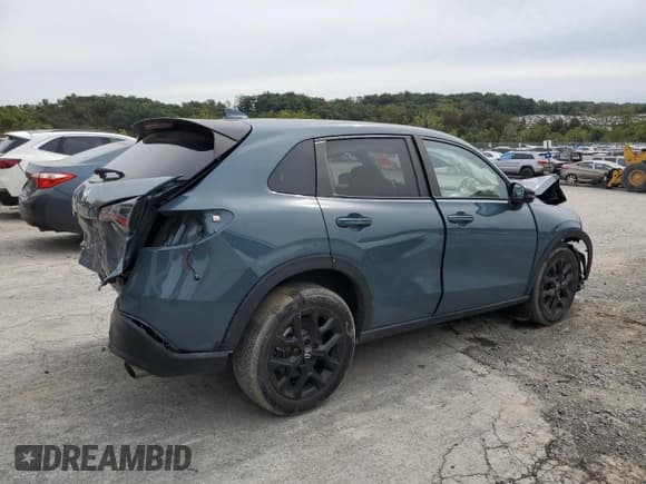 ✅ 2023 Honda HR-V Sport • VIN: 3CZRZ2H55PM733915 • Лот: 81866425. Опубликован ранее на Copart с пробегом 41 723 миль. Бесплатный доступ к архиву аукционных продаж из США и подробный отчёт об истории автомобиля на DreamBid. Изображение 3.