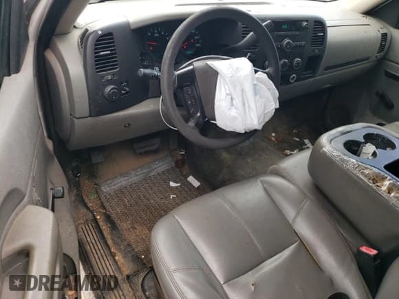 ✅ 2011 Chevrolet Silverado 1500 Work Truck • VIN: 1GCNCPEX1BZ466658 • Лот: 43174355. Опубликован ранее на Copart с пробегом 316 473 миль. Бесплатный доступ к архиву аукционных продаж из США и подробный отчёт об истории автомобиля на DreamBid. Изображение 8.