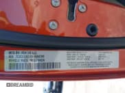 ✅ 2021 Dodge Challenger SXT • VIN: 2C3CDZAGXMH604789 • Lot: 39184065. Wystawiony na IAAI z przebiegiem 32 196 mil. Bezpłatny archiwum sprzedaży aukcyjnych z USA i szczegółowy raport historii pojazdu na DreamBid. Zdjęcie 9.