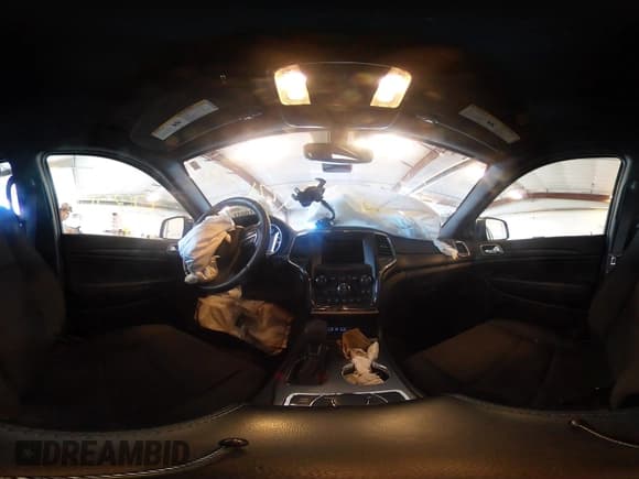 ✅ 2019 Jeep Grand Cherokee Upland • VIN: 1C4RJFAG0KC545328 • Lot: 43310031. Listed on IAAI with 76,903 mi. Free auction sales archive from the USA and detailed vehicle history report at DreamBid. Image 18.