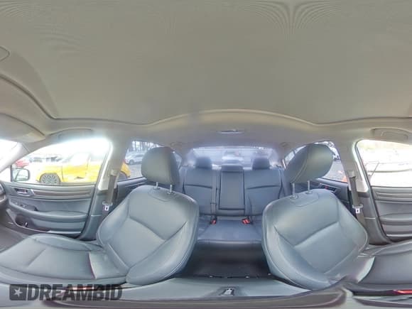 ✅ 2019 Subaru Legacy Limited • VIN: 4S3BNAN64K3014529 • Lot: 92629085. Wystawiony na Copart z przebiegiem 137 941 mil. Bezpłatny archiwum sprzedaży aukcyjnych z USA i szczegółowy raport historii pojazdu na DreamBid. Zdjęcie 14.