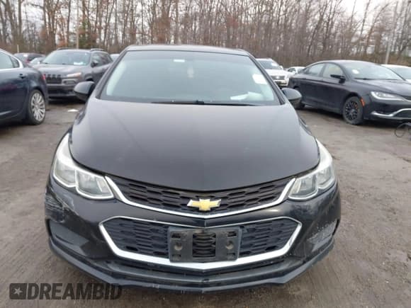 ✅ 2018 Chevrolet Cruze LS • VIN: 1G1BC5SM5J7130595 • Лот: 43836110. Опубликован ранее на IAAI с пробегом Не указан. Бесплатный доступ к архиву аукционных продаж из США и подробный отчёт об истории автомобиля на DreamBid. Изображение 6.