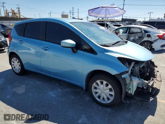✅ 2015 Nissan Note SV • VIN: 3N1CE2CP4FL447755 • Lot: 71412565. Listed on Copart with 94,461 mi. Free auction sales archive from the USA and detailed vehicle history report at DreamBid. Image 4.