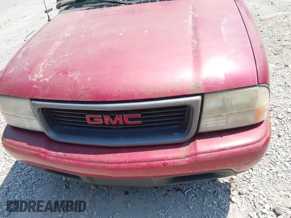 ✅ 1998 GMC Sonoma • VIN: 1GTCS14X6WK516879 • Лот: 42825501. Опубликован ранее на IAAI с пробегом 118 504 миль. Бесплатный доступ к архиву аукционных продаж из США и подробный отчёт об истории автомобиля на DreamBid. Изображение 15.